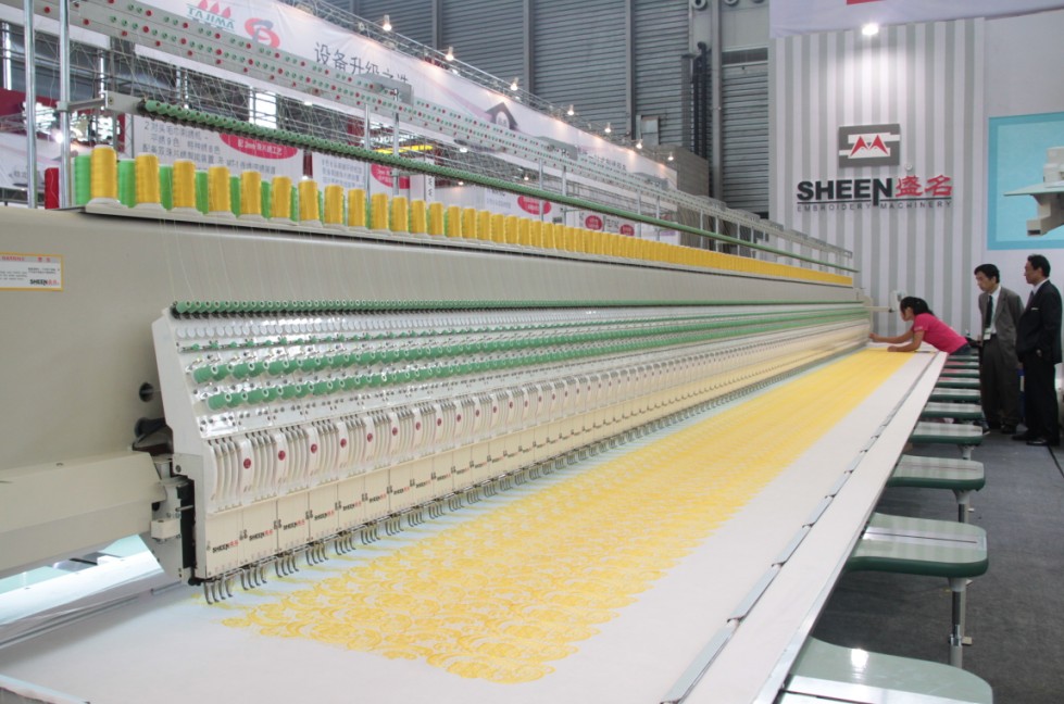 中國(guó)繡花機(jī)亮相CISMA(圖1)