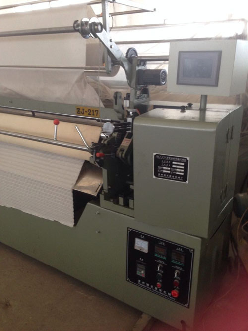 繡蚨牌 壓褶機(jī)，冷壓機(jī)，壓折機(jī)217(圖2)