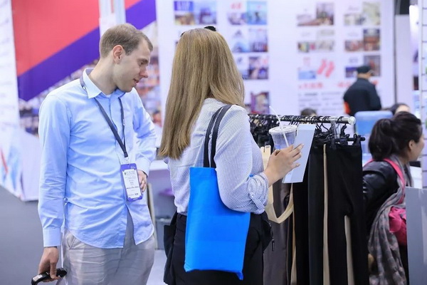 2019上海襪交會(huì)倒計(jì)時(shí)！解讀襪子及流行服飾生態(tài)鏈展(圖6)